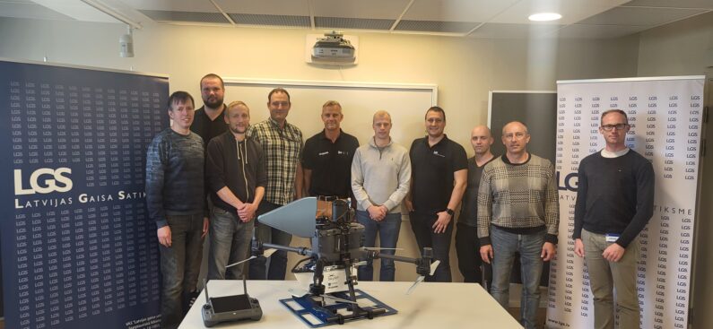 LGS aeronavigācijas iekārtu aplidošanai turpmāk izmantos arī dronu